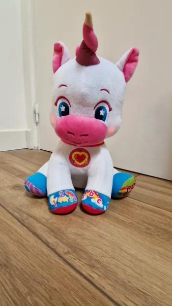 Peluche interactive licorne - Clementoni