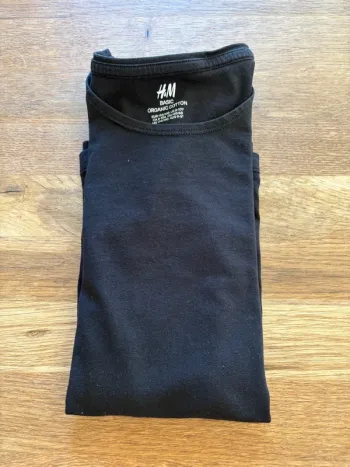 Tee-shirt manches longues noir