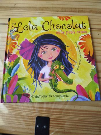 Lola chocolat et le petit croco 