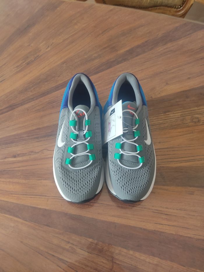 Baskets Nike air max 270 go T 31 - photo numéro 3