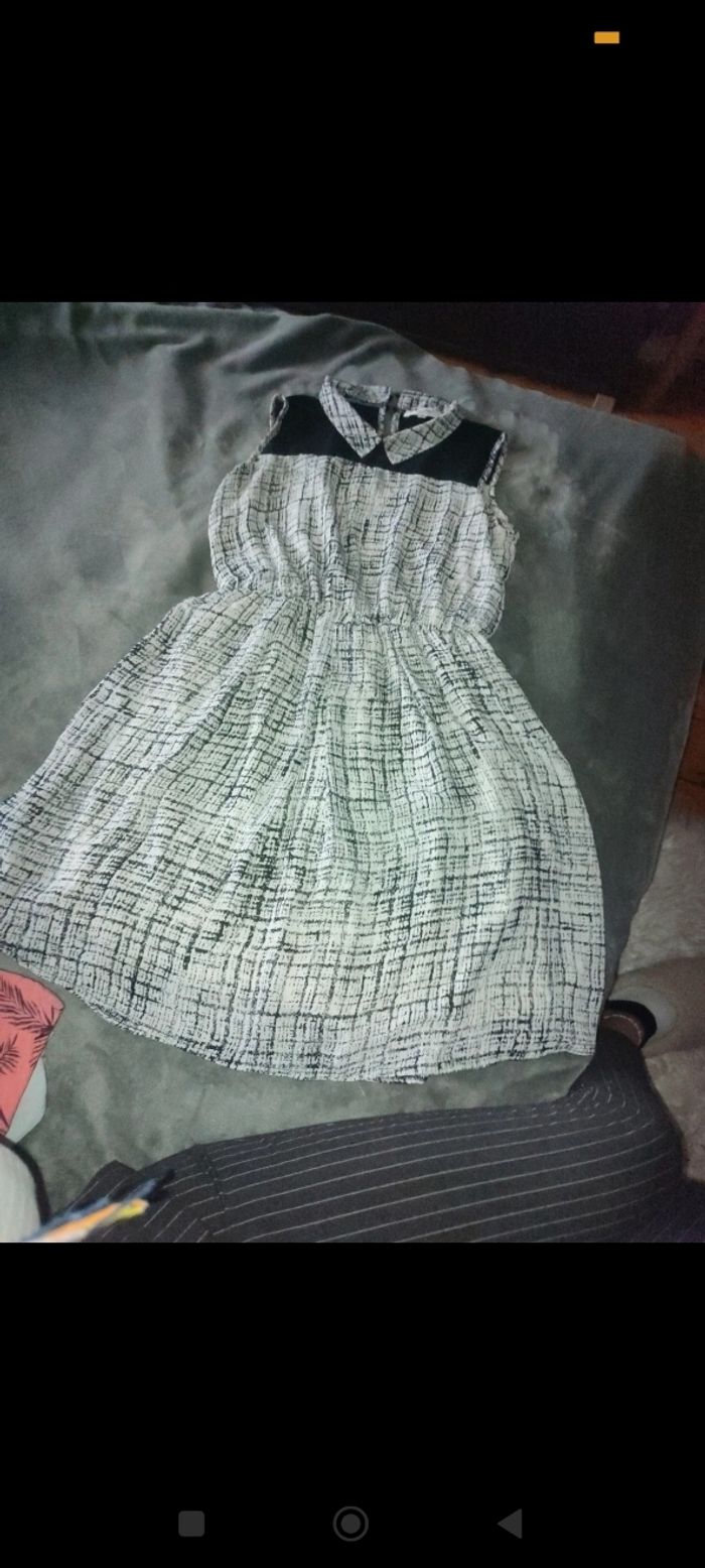 Robe femme - photo numéro 2