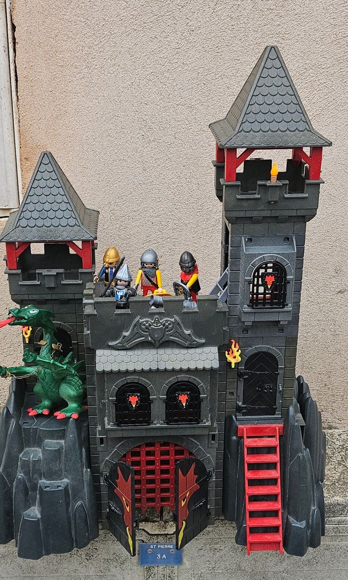 Châteaux playmobil chevalier