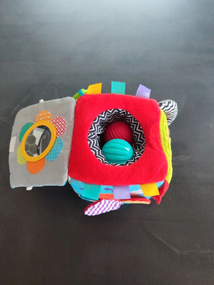 Cube interactif vtech - photo numéro 4