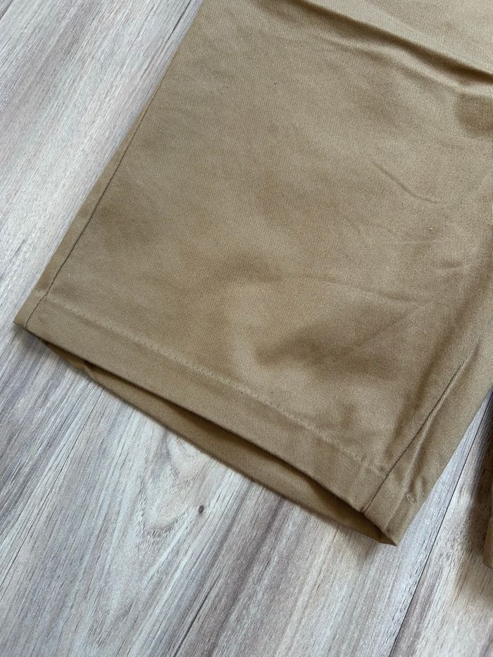 Short moutarde Homme Primark Tailles 44-46 - photo numéro 3