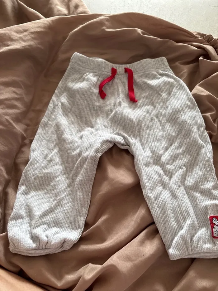 Pantalon 101 dalmatiens Disney 6/9 mois