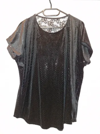 T-shirt festif t. 46