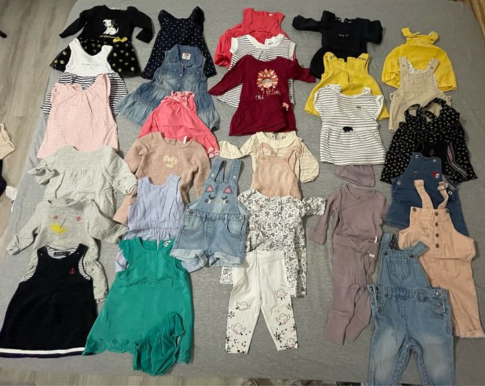 Lot robes fille 6 mois