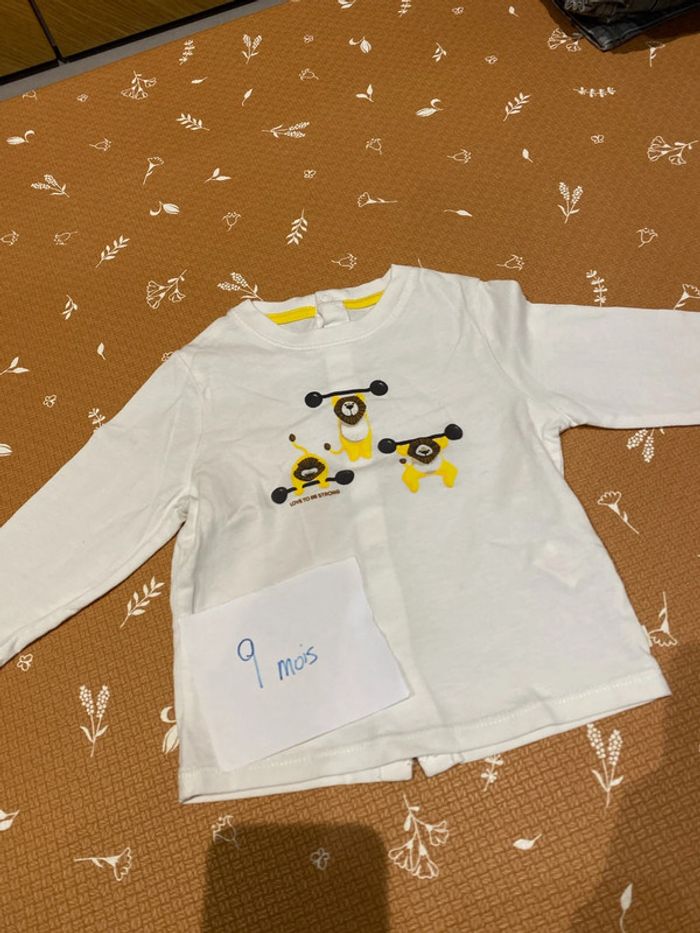 Teeshirt manches longues 9 mois