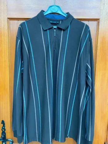 Polo Griffe noire marron et bleu