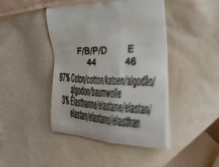 Blouse chemise beige visage Taille 42 Neuve - photo numéro 7