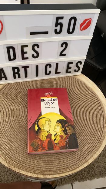 Livre « en scène les cinquième » de Pascale Perrier