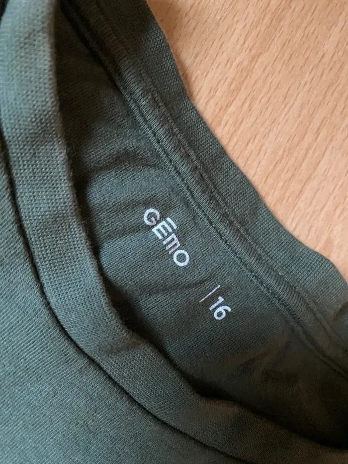 Lot de deux t Shirts - photo numéro 2