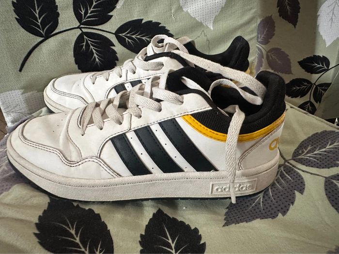 Chaussure adidas