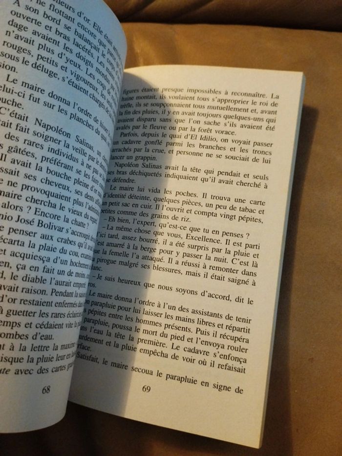 Le vieux qui lisait des romans d'amour - photo numéro 3