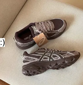 ASICS Story MFG. x Gel-Venture 6