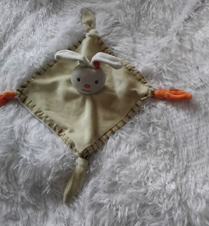 Doudou lapin carré plat vert - rayés multicolores et orange- Bébé 9