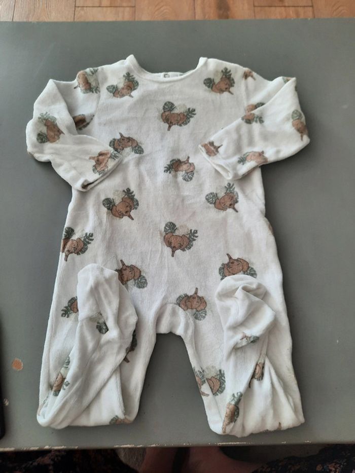 Lot 2 pyjamas 23 mois - photo numéro 2