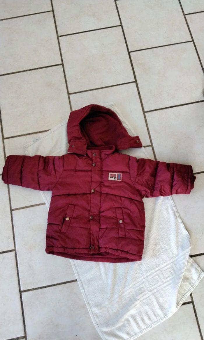 Blouson, très chaud, capuche amovible , bordeaux, fermeture, DPAM , 23 mois ,86 cm
