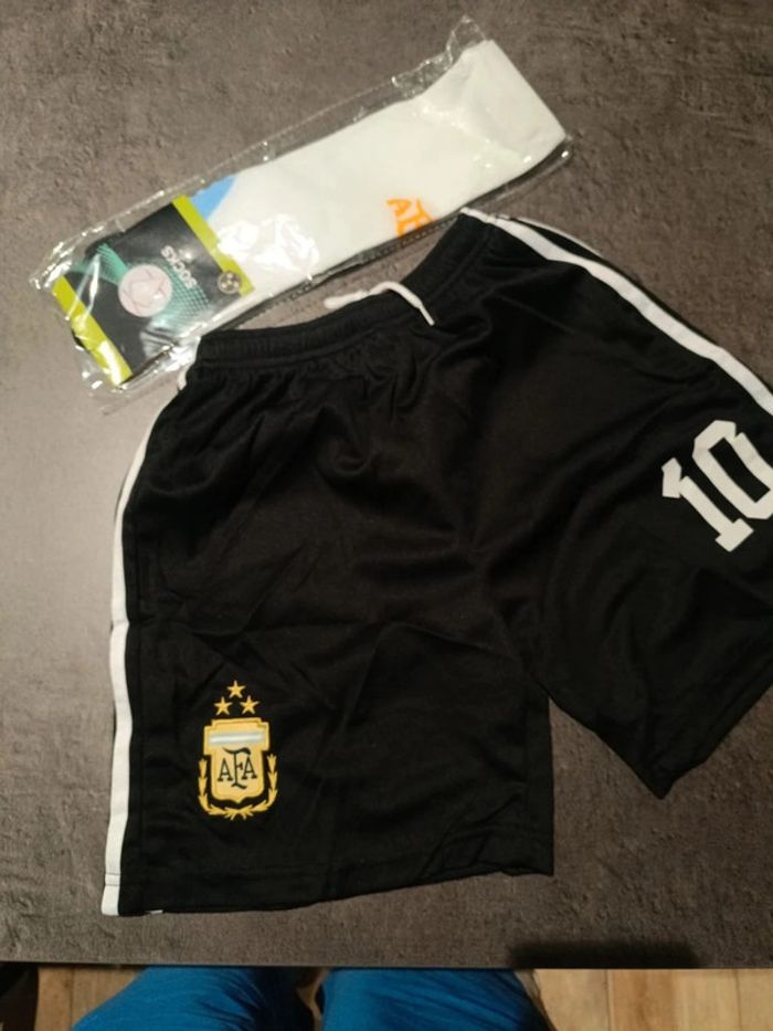 Tenue football Léo Messi argentine. T.24 - photo numéro 3