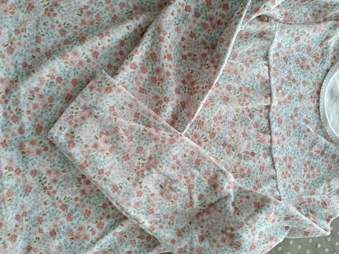 Pyjama deux pièces - photo numéro 4