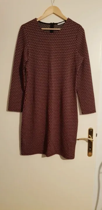 Robe motifs bordeau EDC