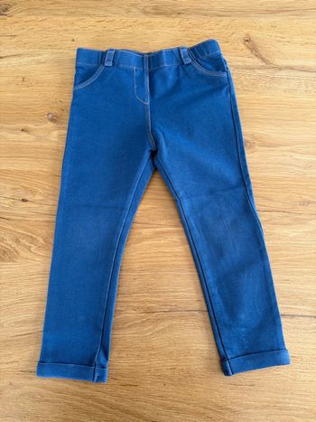 Pantalon.