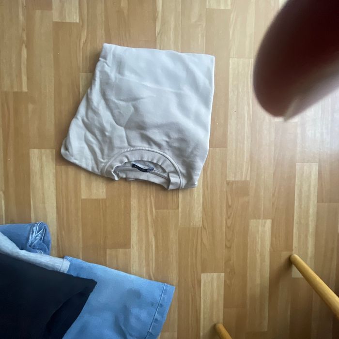 Bas de jogging (2) un pull Zara  un pantalon Zara 44 un pantalon primark 38 - photo numéro 3
