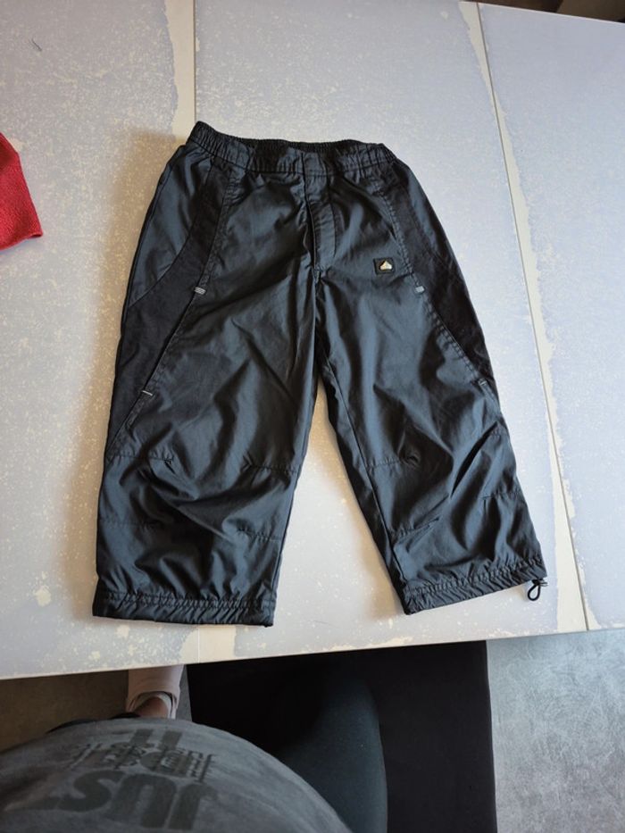 Pantacourt Adidas noir 8ans