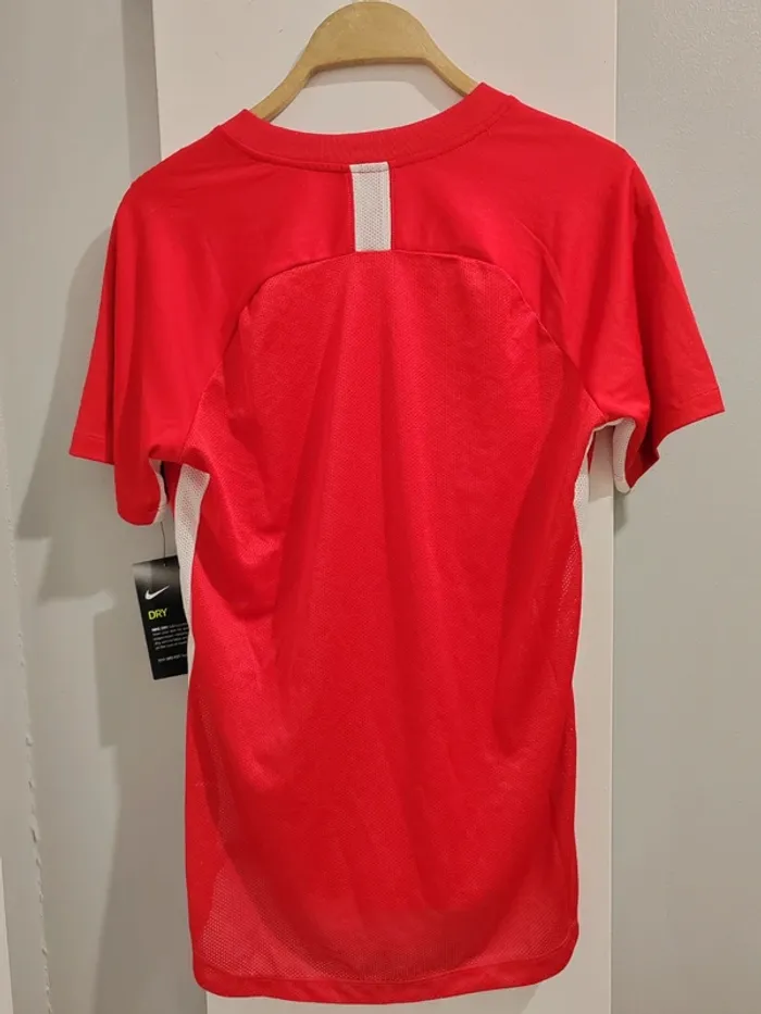T-shirt sport Nike Dri fit taille M - photo numéro 5