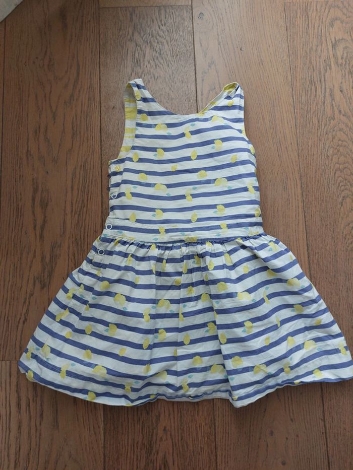 Petite robe d'été 3 ans 98cms en très bon état + 4 bodies été offerts - photo numéro 3
