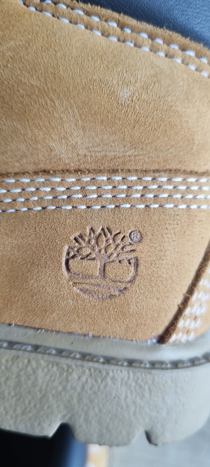 Boots bottines TIMBERLAND 22 superbes , comme neuves - photo numéro 8