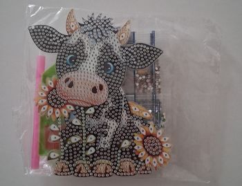 Broderie diamant en forme de vache rigide