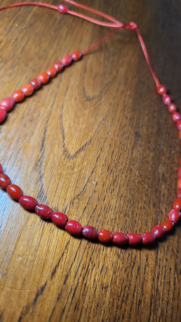 Collier ras de coup. Collier corail bambou - photo numéro 4