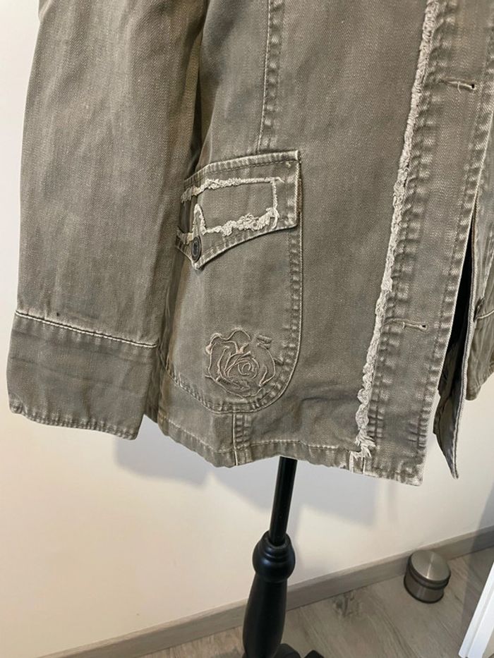 Veste manteau en jean à manches longues kaki effet déchiré Lola Espeleta taille 36 - photo numéro 3