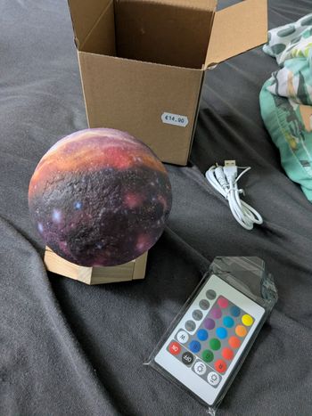 Boule lumineuse avec télécommande