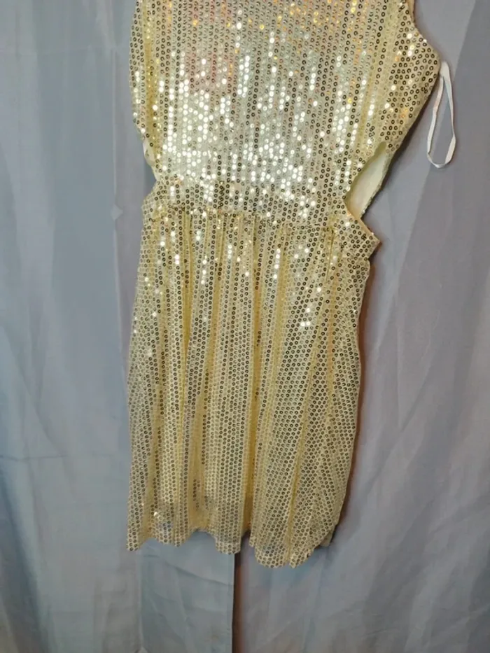 Robe à strass boohoo - photo numéro 3
