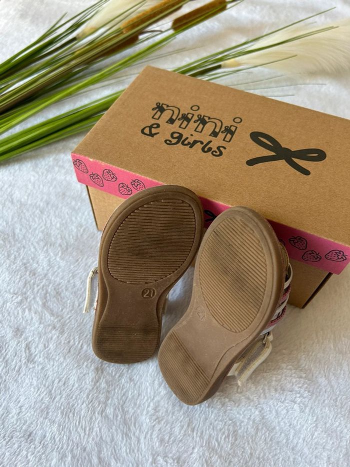 Nu-pieds nini & girls T.21 - photo numéro 3