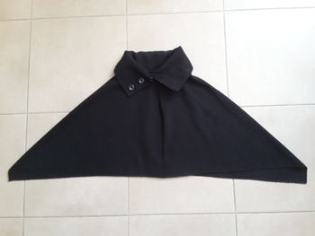 Cape ou poncho en laine noir femme TBE