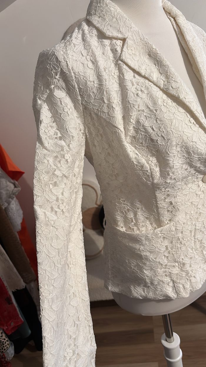Blazer dentelle blanc fleuries Ici Et Maintenant T40 - photo numéro 3