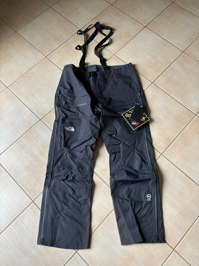 Salopette de ski XL noir The north Face Summit Serie L5 Gore-Tex❄️