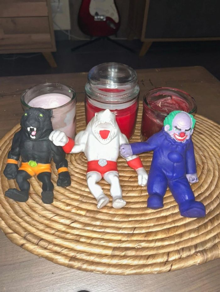 3 Personnages Elastikorps