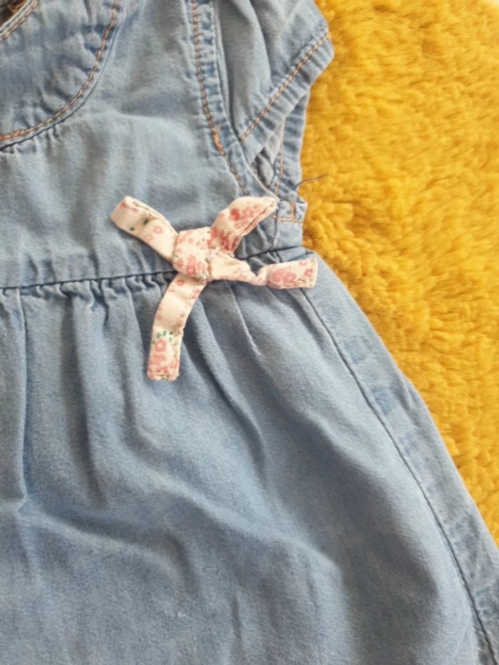 Lot avec une combi short et 2 tuniques 12 mois. - photo numéro 6