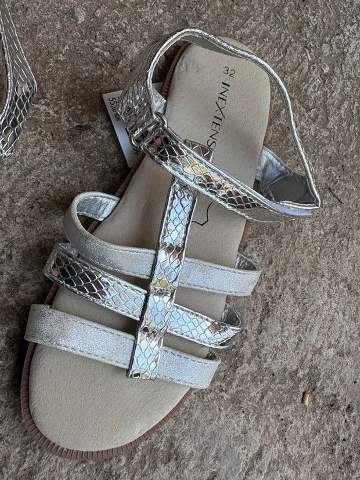 Sandales filles taille 32 neuves - photo numéro 2