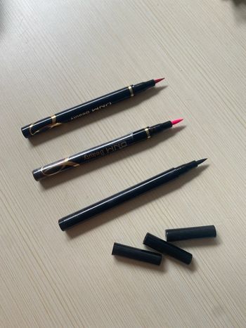 3 eye-liner