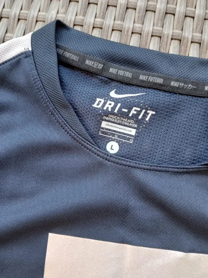 Tee shirt Nike dry fit CR7 Cristiano Ronaldo 7 L - photo numéro 3