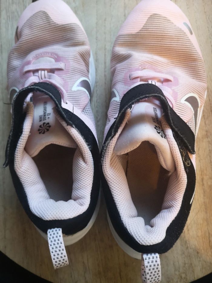 Basket nike'fille t34 - photo numéro 4
