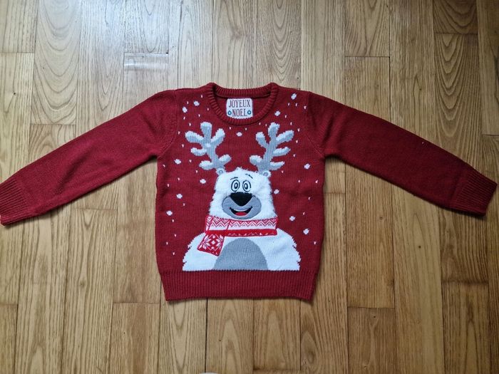 🎄 Pull de Noël garçon 6 ans – motif ours blanc 🐻