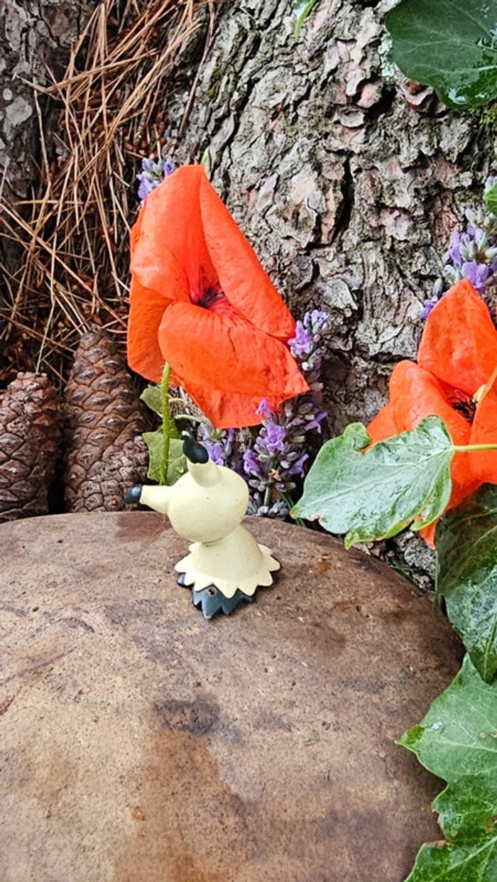 Super figurine Pokemon Nintendo tomy mimiqui - photo numéro 2