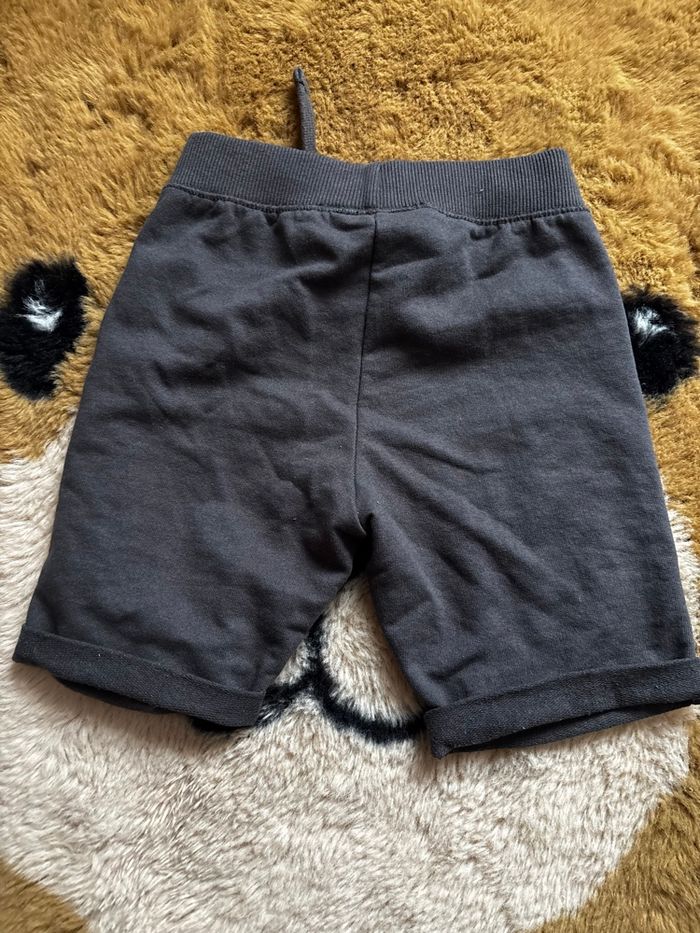 Pantacourt gris BATMAN t.12m - photo numéro 4