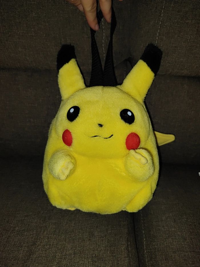 Peluche sac pokémon Pikachu